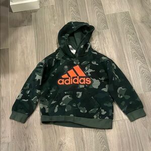 Adidas Boys Green and Orange Sweatshirt Size: 7
